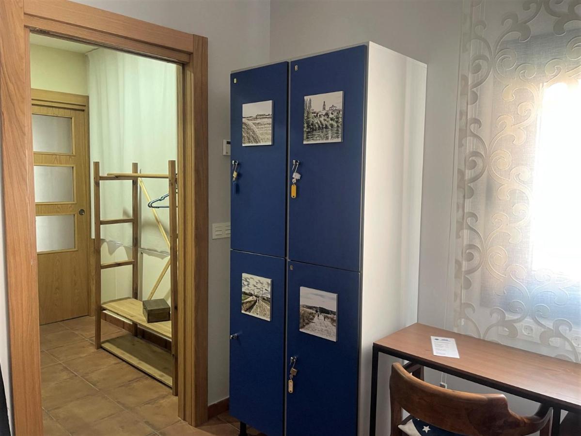 B&B Puente De Orbigo Оспіталь-де-Орбіґо Екстер'єр фото