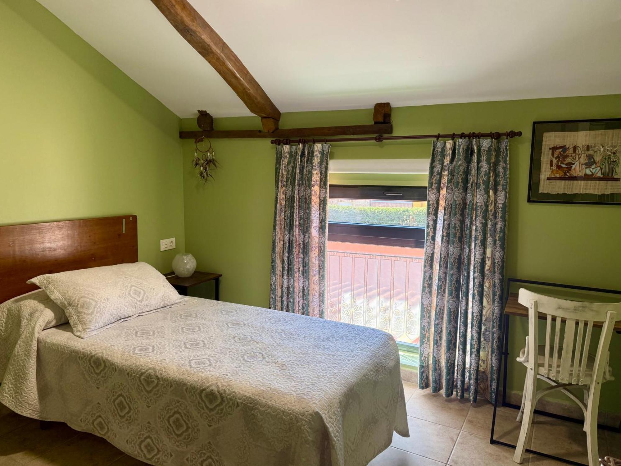 B&B Puente De Orbigo Оспіталь-де-Орбіґо Екстер'єр фото