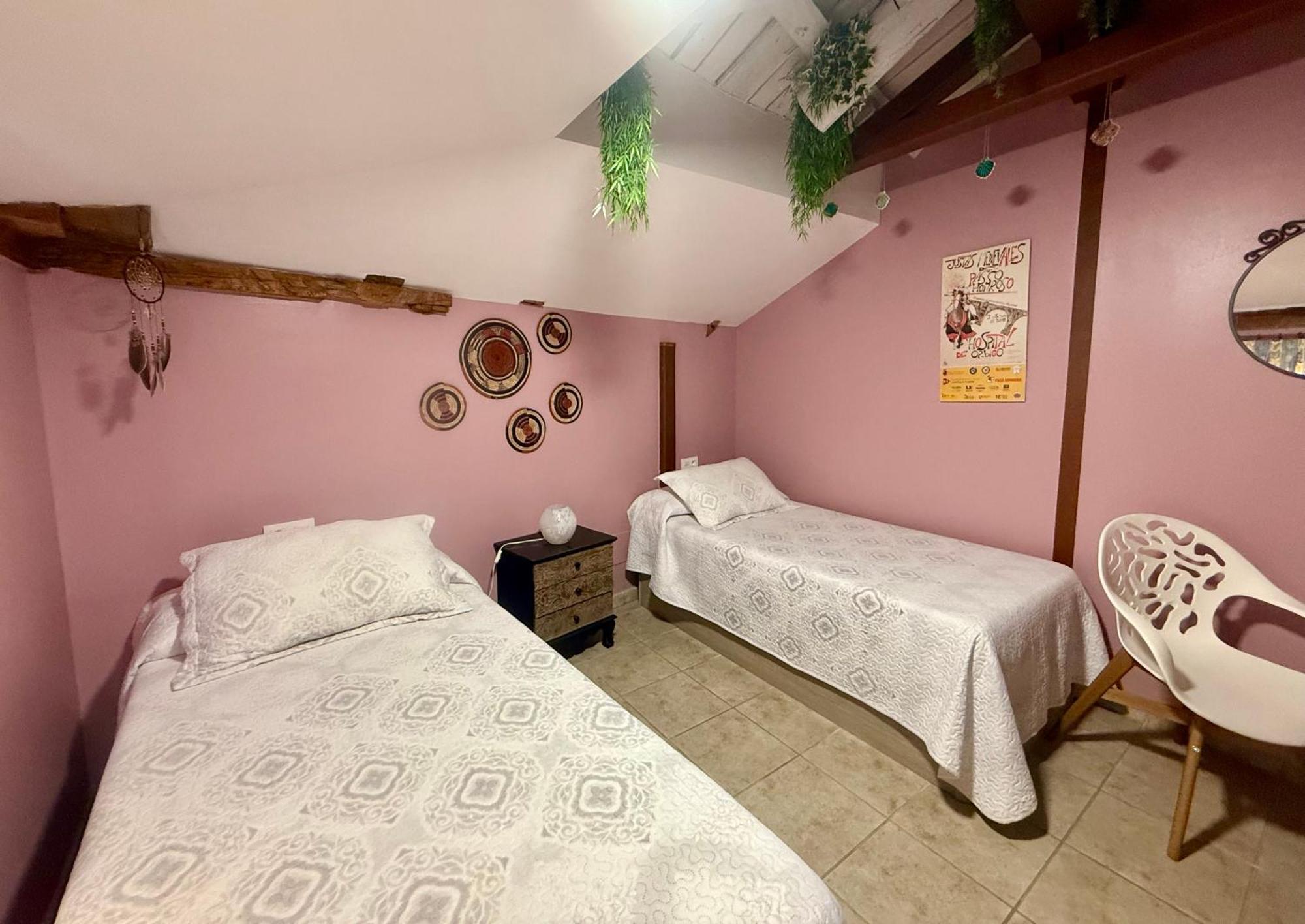 B&B Puente De Orbigo Оспіталь-де-Орбіґо Екстер'єр фото